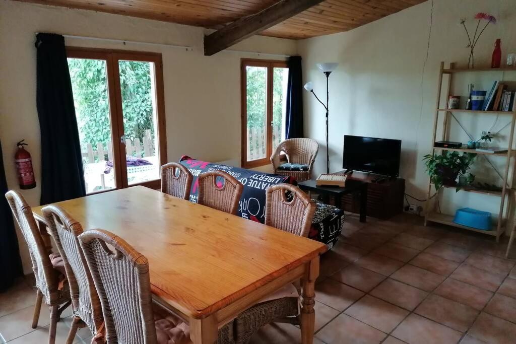 Gîte en pleine nature proche du lac de la Gimone Saint-Blancard Esterno foto